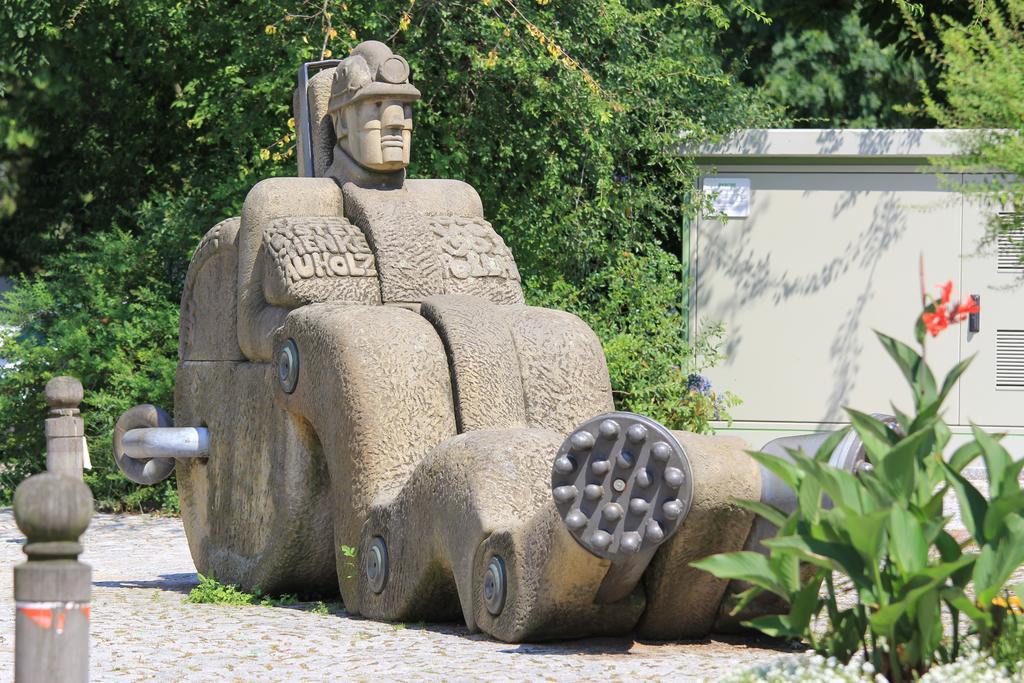 Relexa Hotel Bad Salzdetfurth Exteriör bild